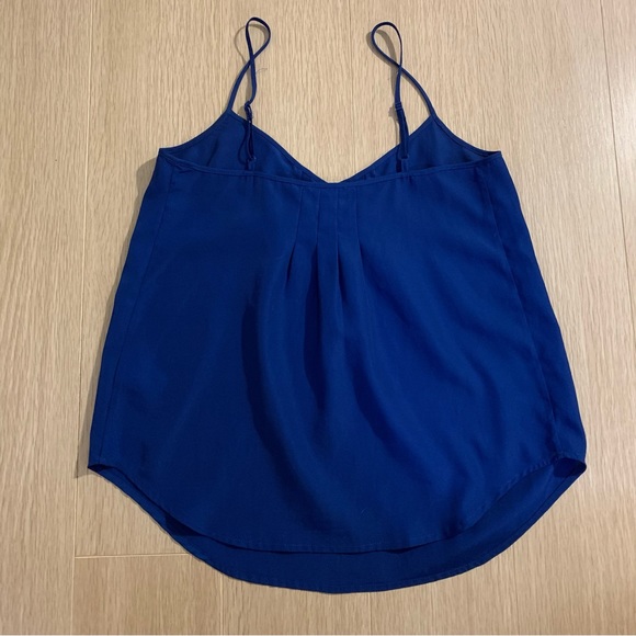 COPY - Aritzia Talula Blouse Tank - Picture 4 of 6